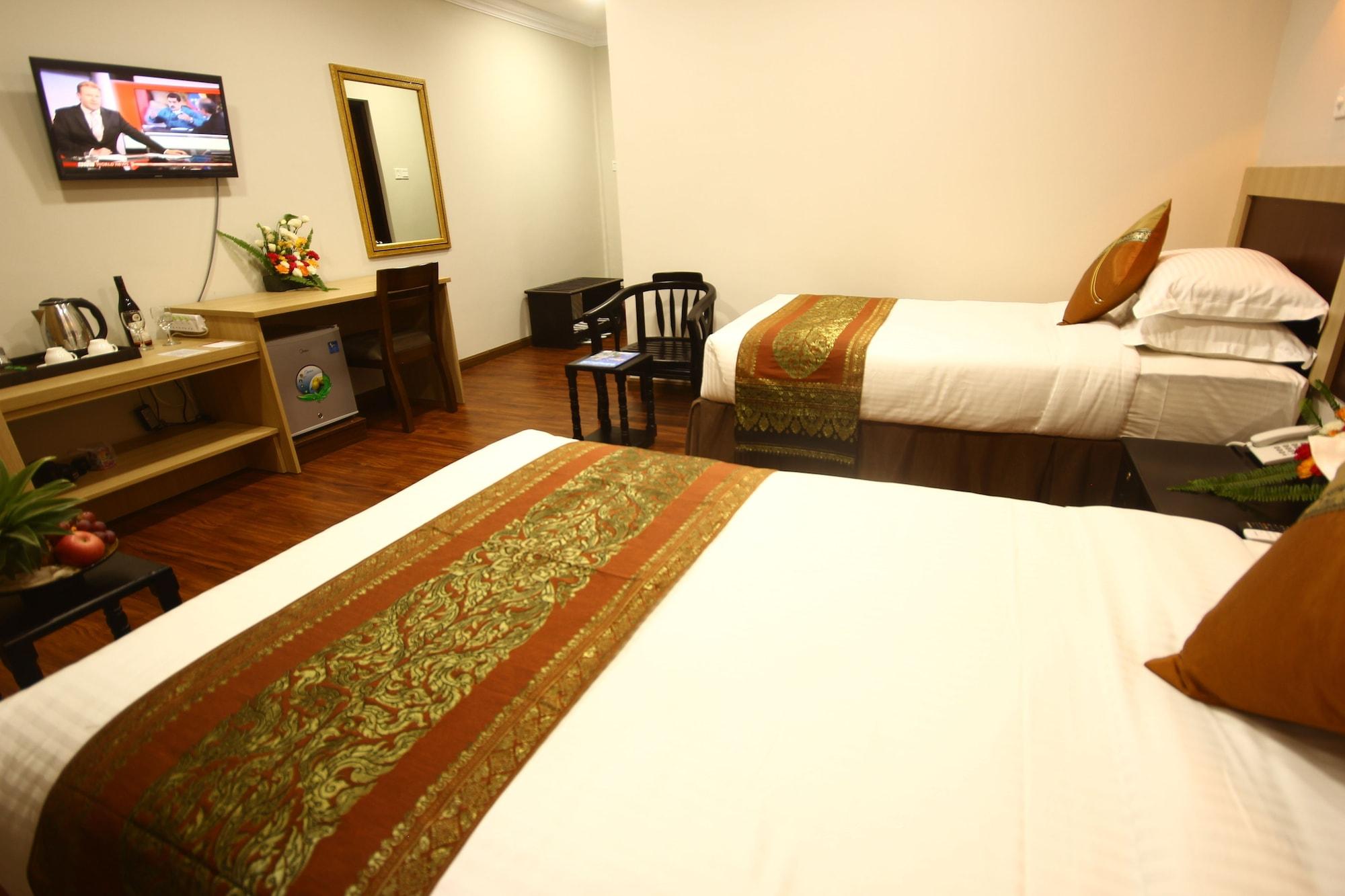 Immana Grand Inle Hotel Nyaung Shwe Exterior photo