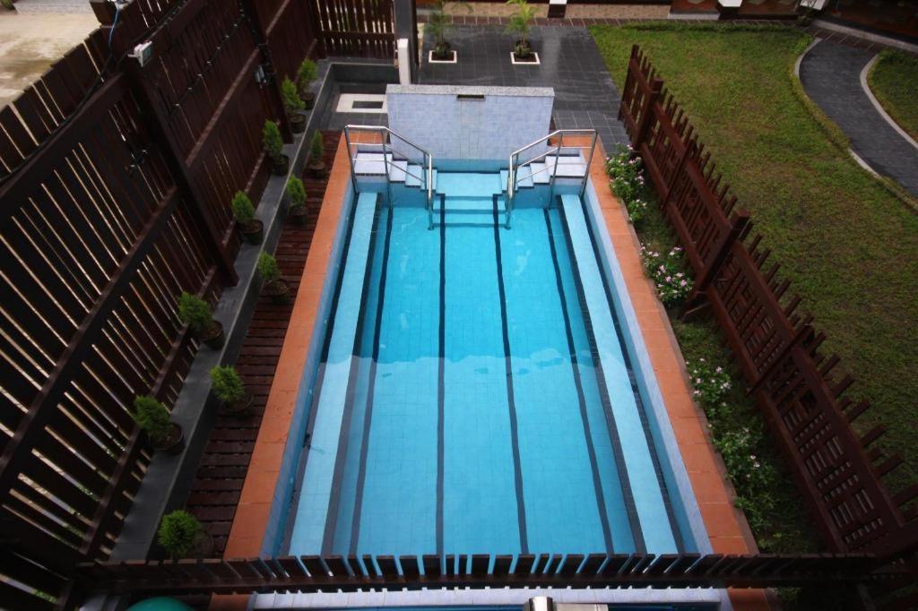 Immana Grand Inle Hotel Nyaung Shwe Exterior photo