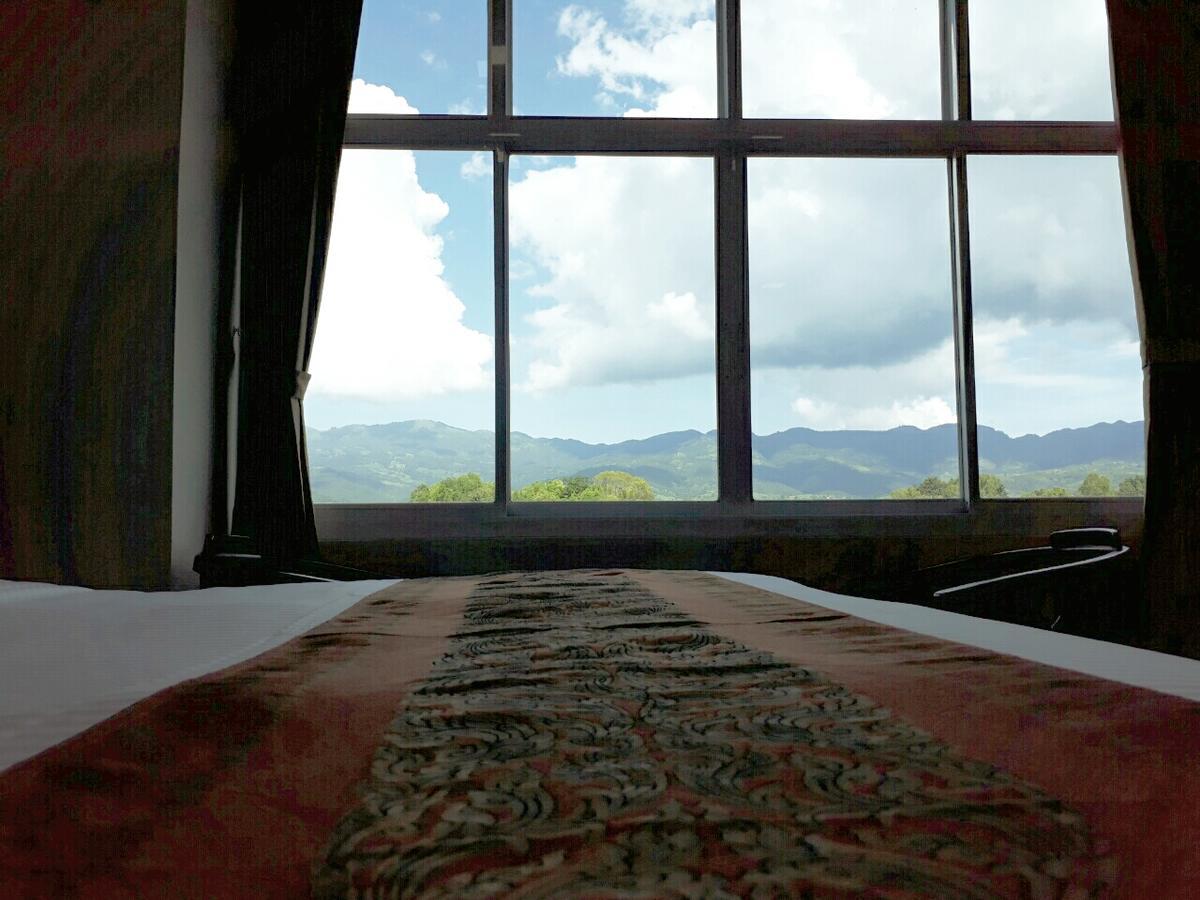 Immana Grand Inle Hotel Nyaung Shwe Exterior photo