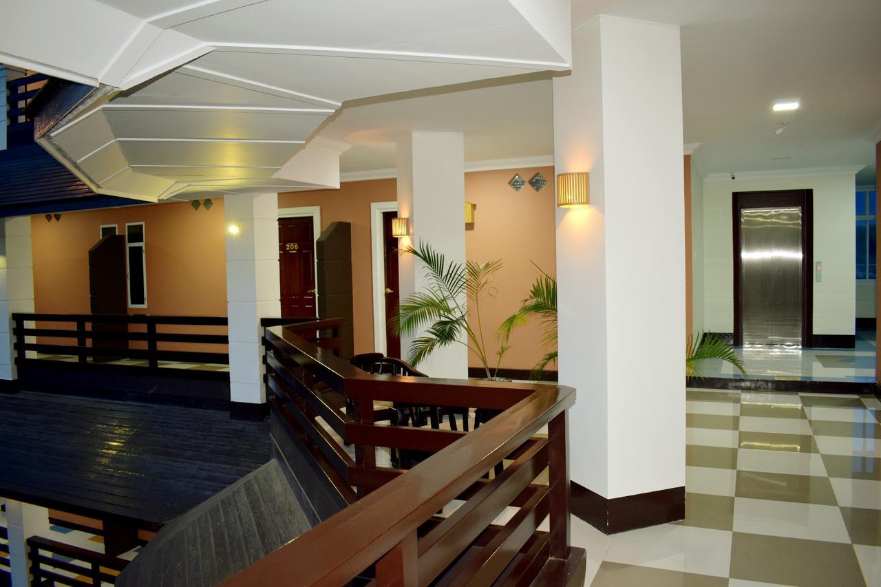 Immana Grand Inle Hotel Nyaung Shwe Exterior photo